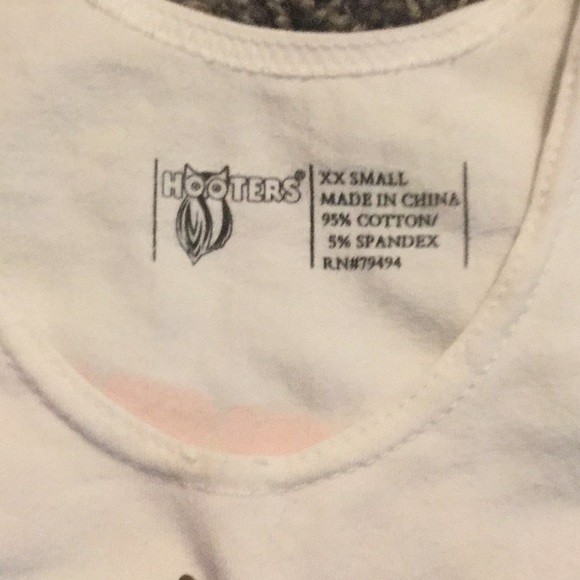 Hooters uniform authentic - Picture 3 of 5